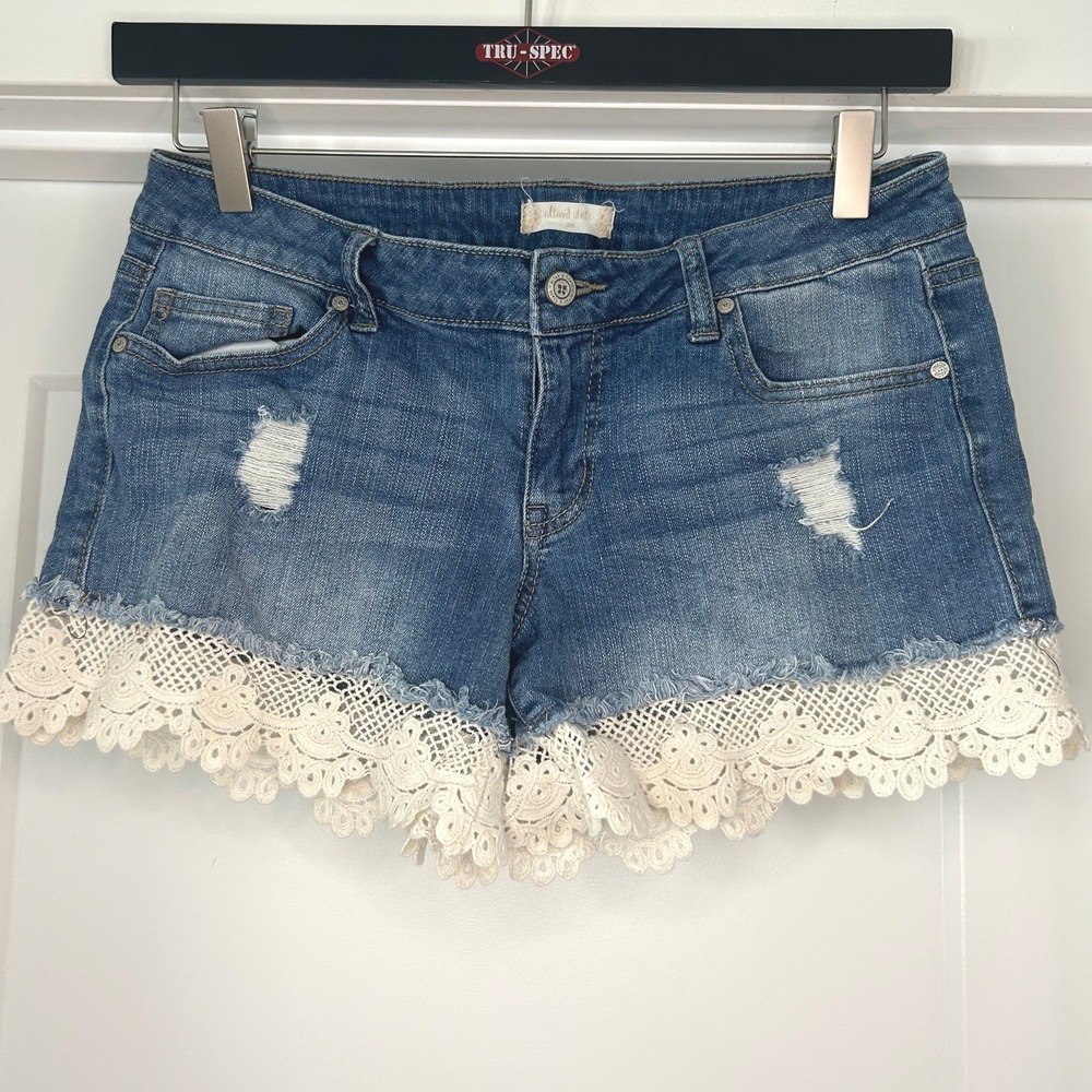 Altar'd State Womens Blue Distressed Denim Shorts Crochet Lace Trim Size 28